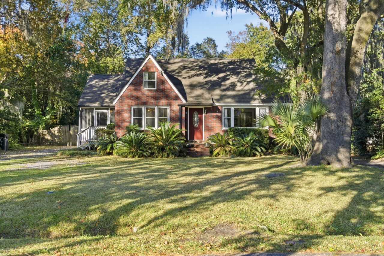 1228 Ravenel Drive Photo 1