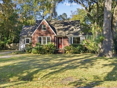1228 Ravenel Drive, Charleston, SC 29407