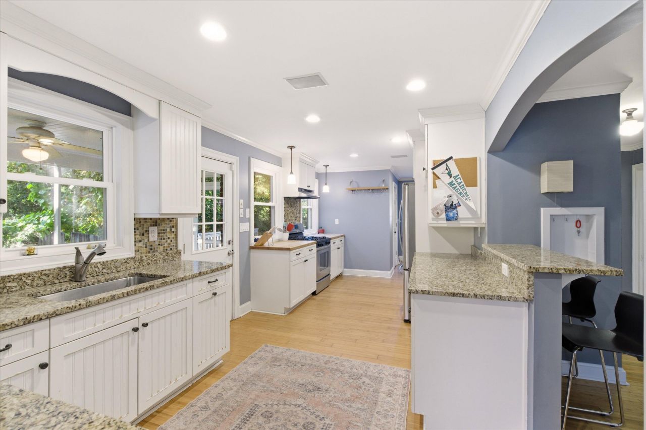 1228 Ravenel Drive Photo 8