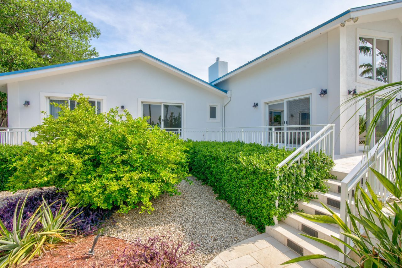 114 Calle Ensueno, Marathon, FL 33050 Photo