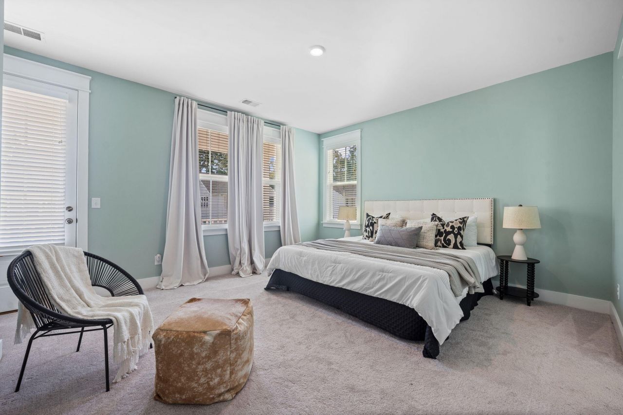 2536 Hatch Drive Photo 4