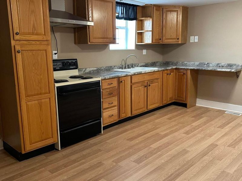 442 Edwards Street, Ada, OH 45810 Photo 7