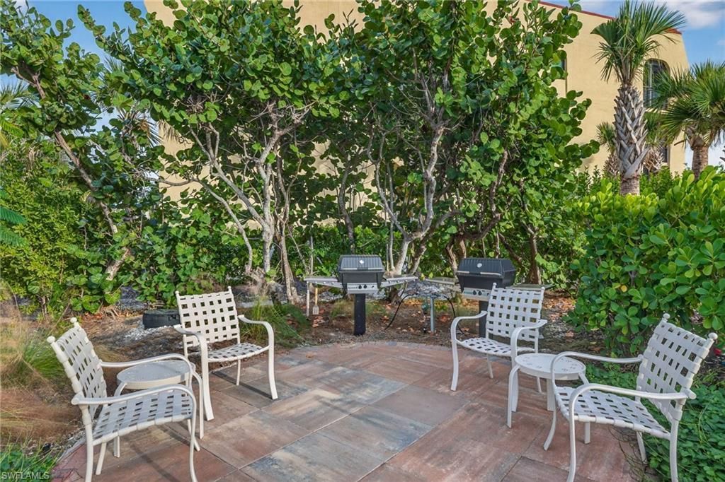 2929 W Gulf Dr, Unit 306, Sanibel, FL 33957 Photo