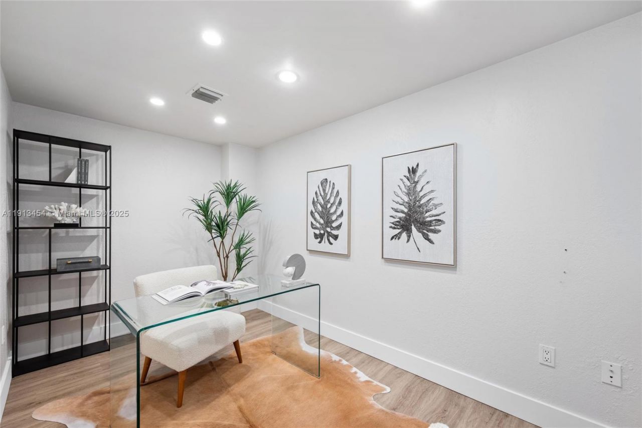 10350 W Bay Harbor Dr, Unit 10K, Bay Harbor Islands, FL 33154 Photo