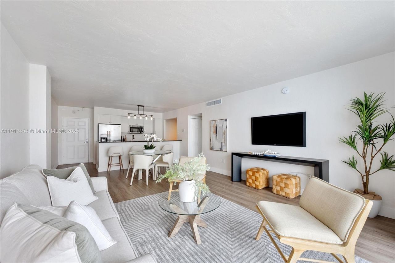 10350 W Bay Harbor Dr, Unit 10K, Bay Harbor Islands, FL 33154 Photo