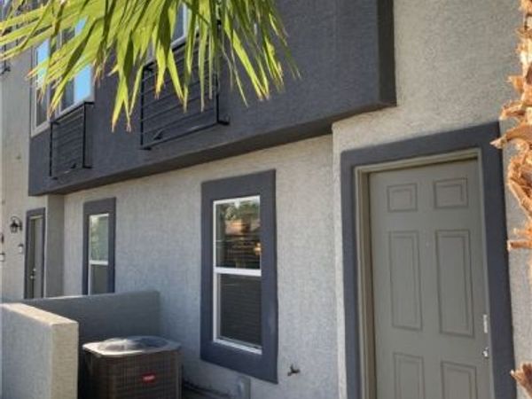 9050 W Tropicana Avenue, Unit 1049, Las Vegas, NV 89147