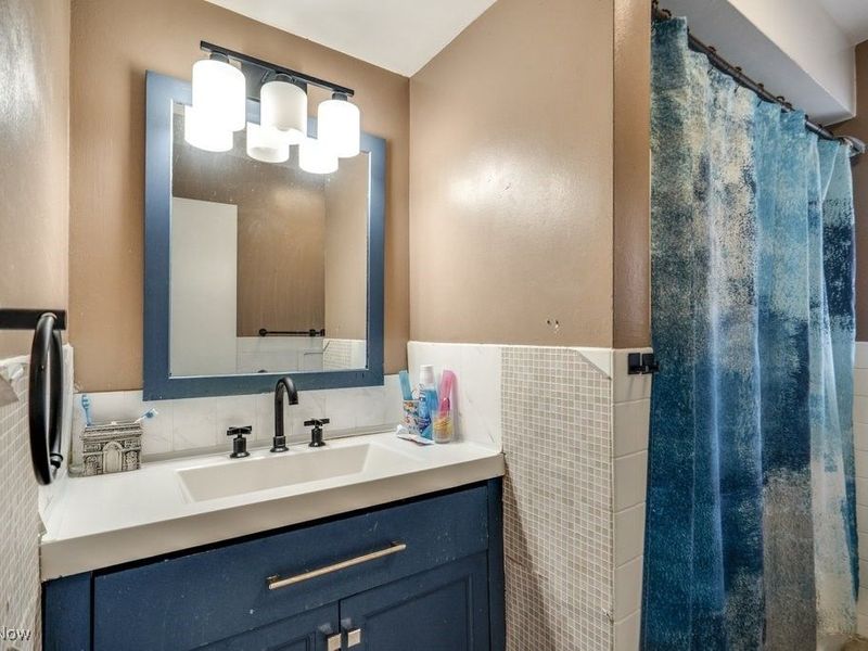 4864 E 94th Street, Garfield Heights, OH 44125 Photo 15