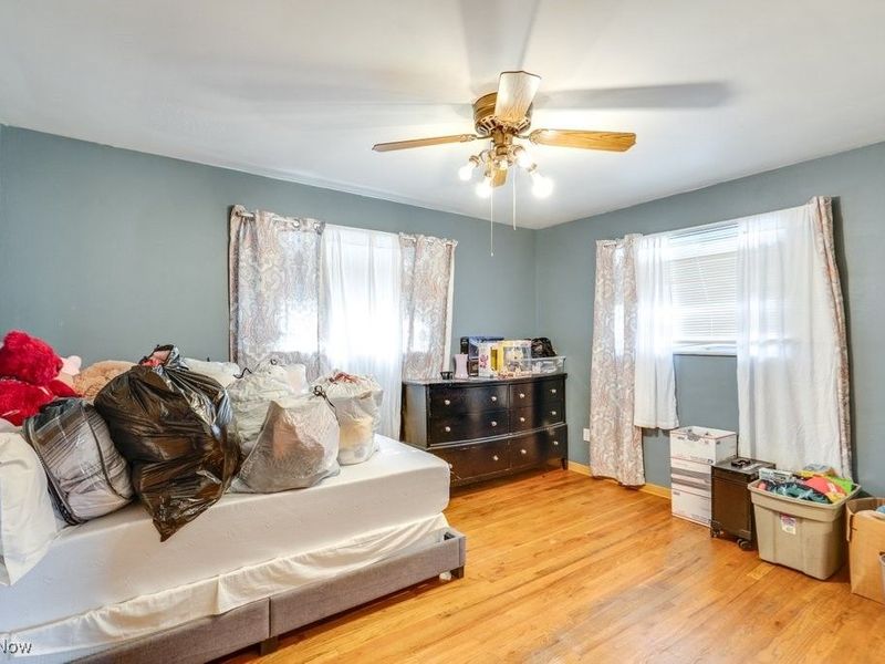 4864 E 94th Street, Garfield Heights, OH 44125 Photo 21