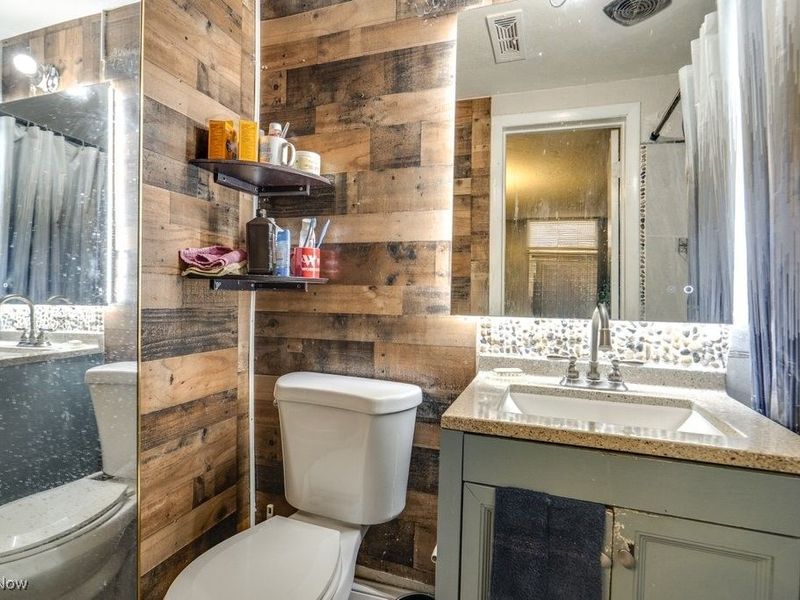 4864 E 94th Street, Garfield Heights, OH 44125 Photo 24