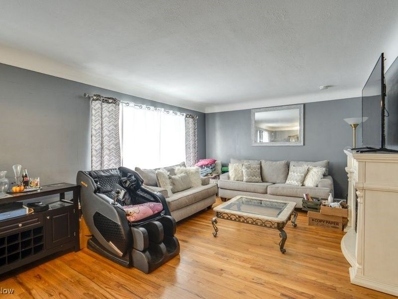 4864 E 94th Street, Garfield Heights, OH 44125 Photo 4