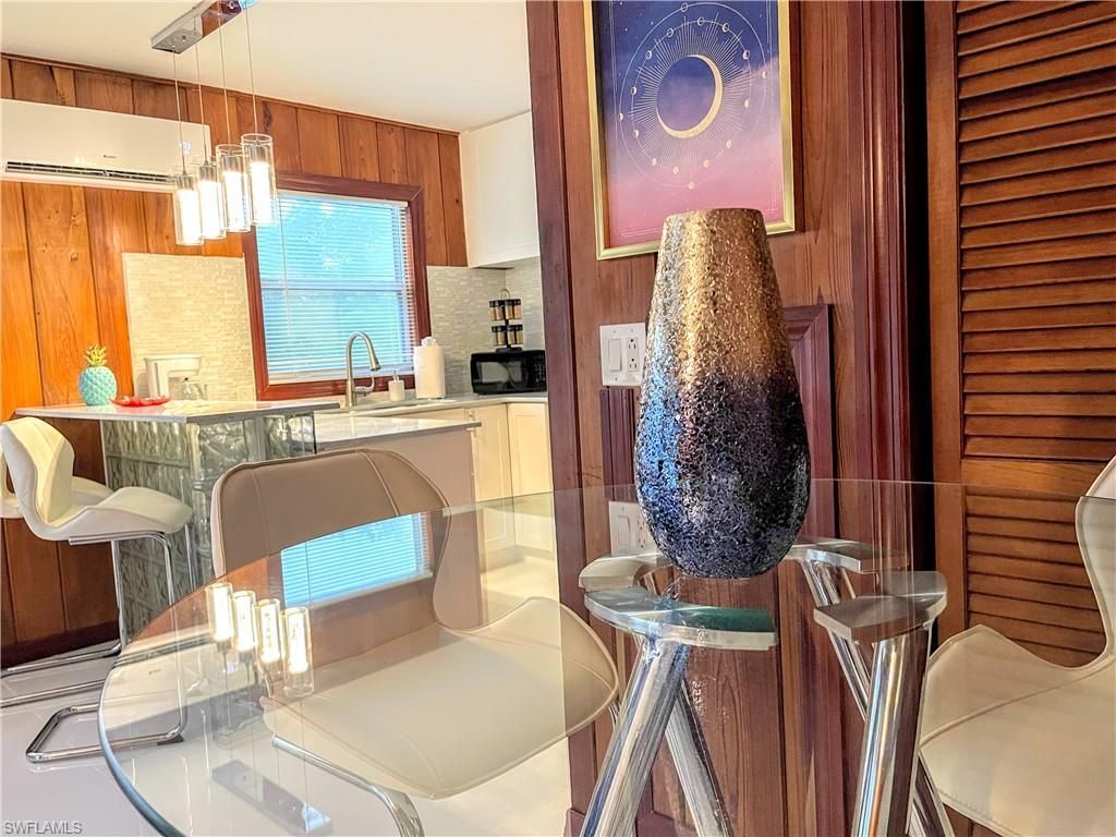 317 Nature View Ct, Unit 3, Fort Myers Beach, FL 33931 Photo