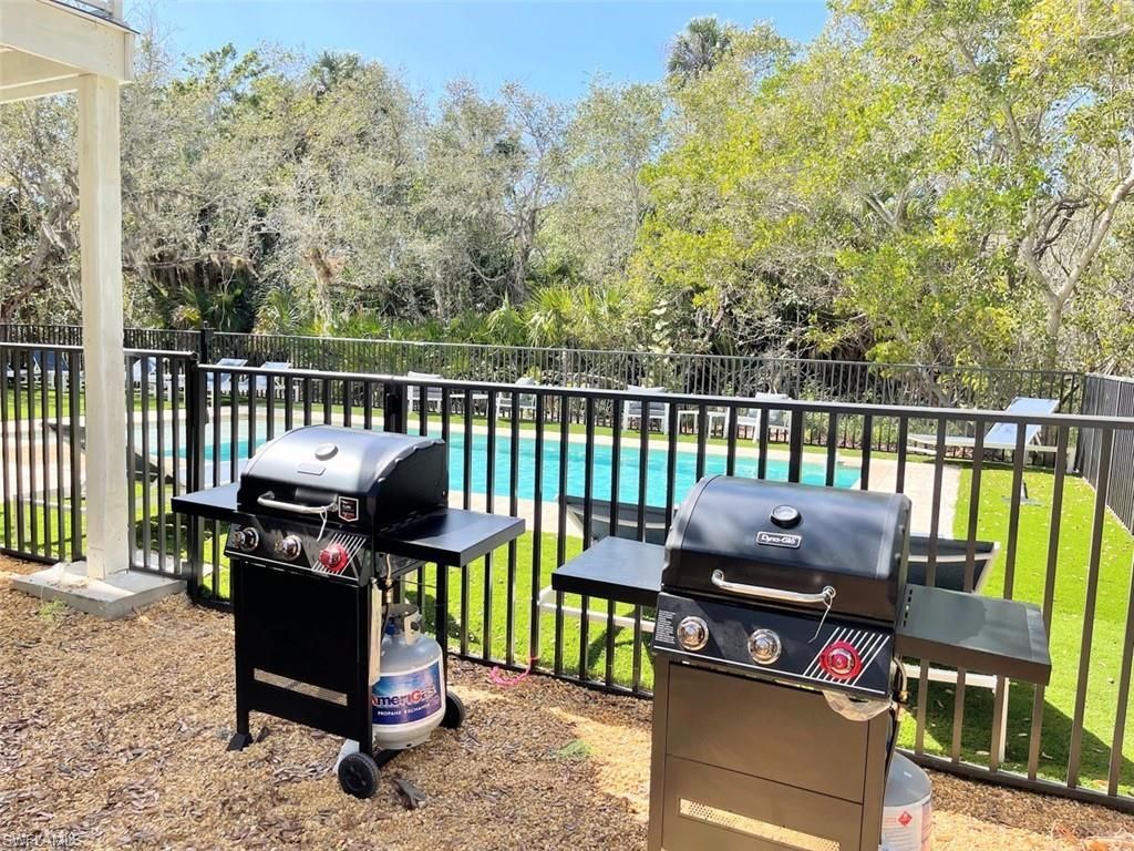 317 Nature View Ct, Unit 3, Fort Myers Beach, FL 33931 Photo