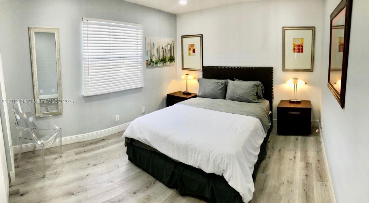 1418 NW 11th St, Fort Lauderdale, FL 33311 Photo