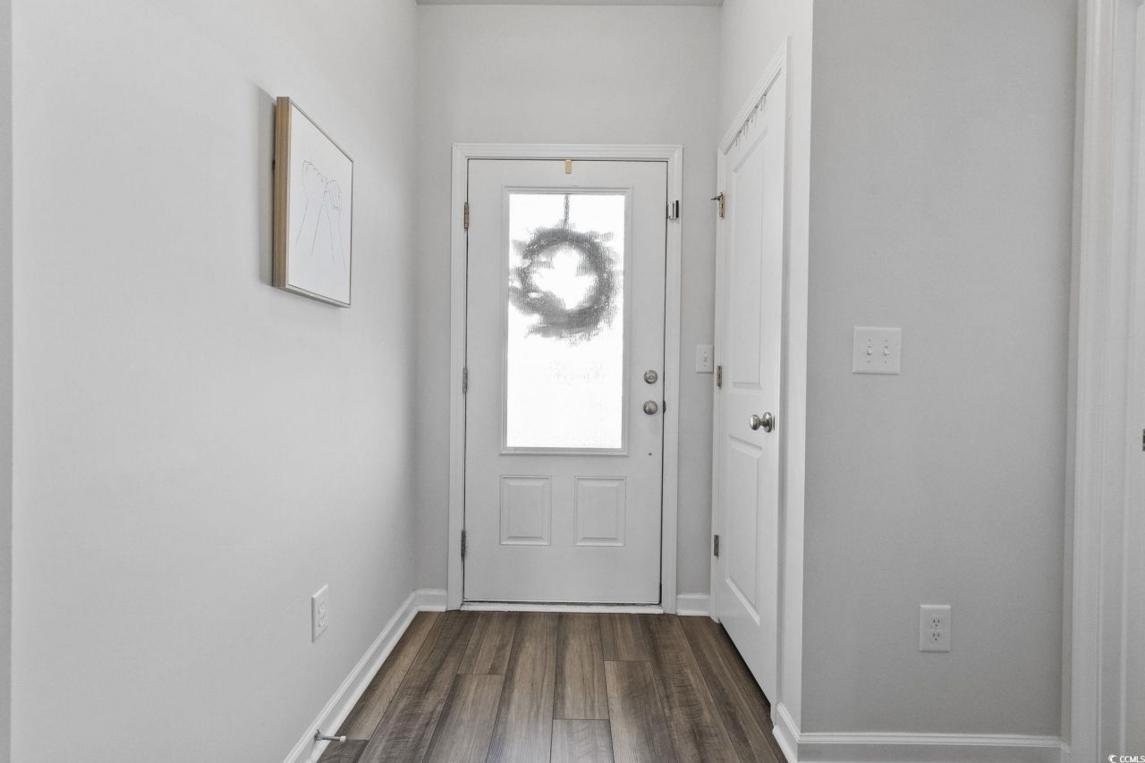 804 Lambeth Ln. Photo 3