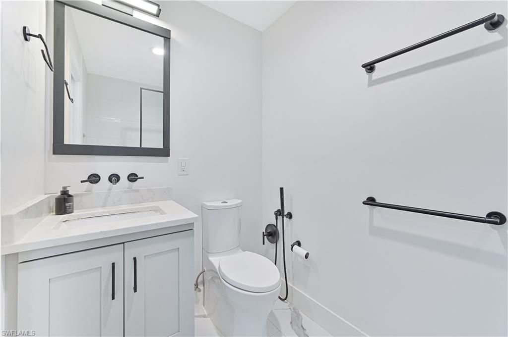 13033 Tall Pine Cir, Fort Myers, FL 33907 Photo