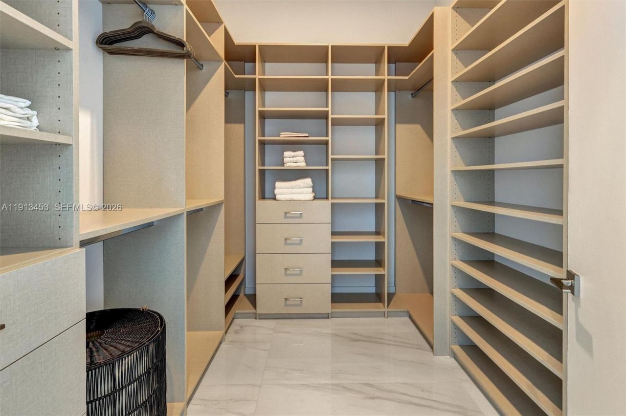 17550 Collins Ave, Unit PH2, Sunny Isles Beach, FL 33160 Photo