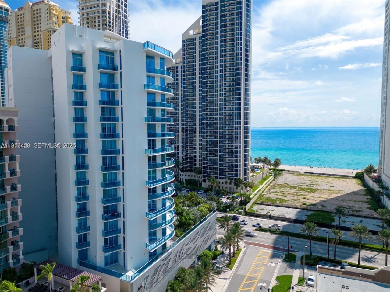 17550 Collins Ave, Unit PH2, Sunny Isles Beach, FL 33160 Photo