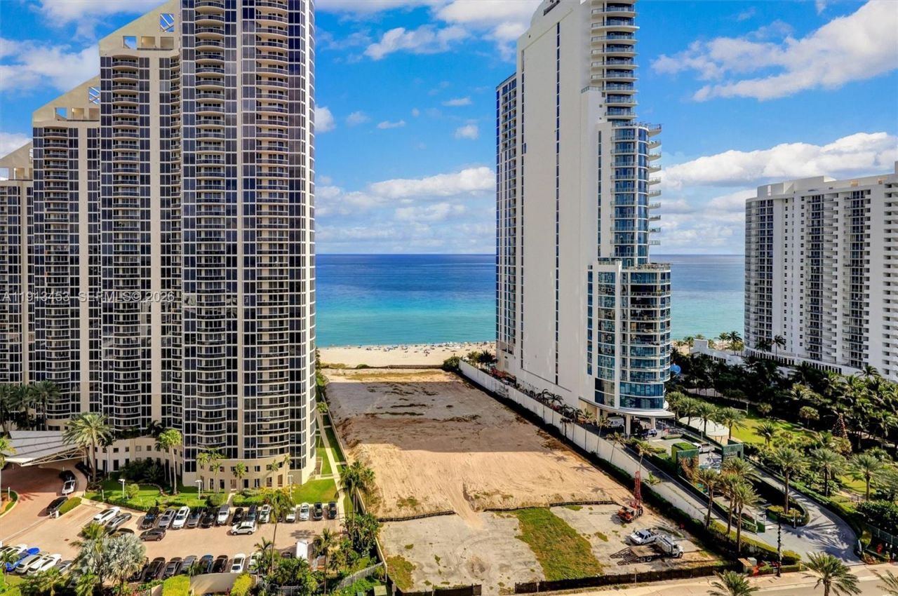 17550 Collins Ave, Unit PH2, Sunny Isles Beach, FL 33160 Photo