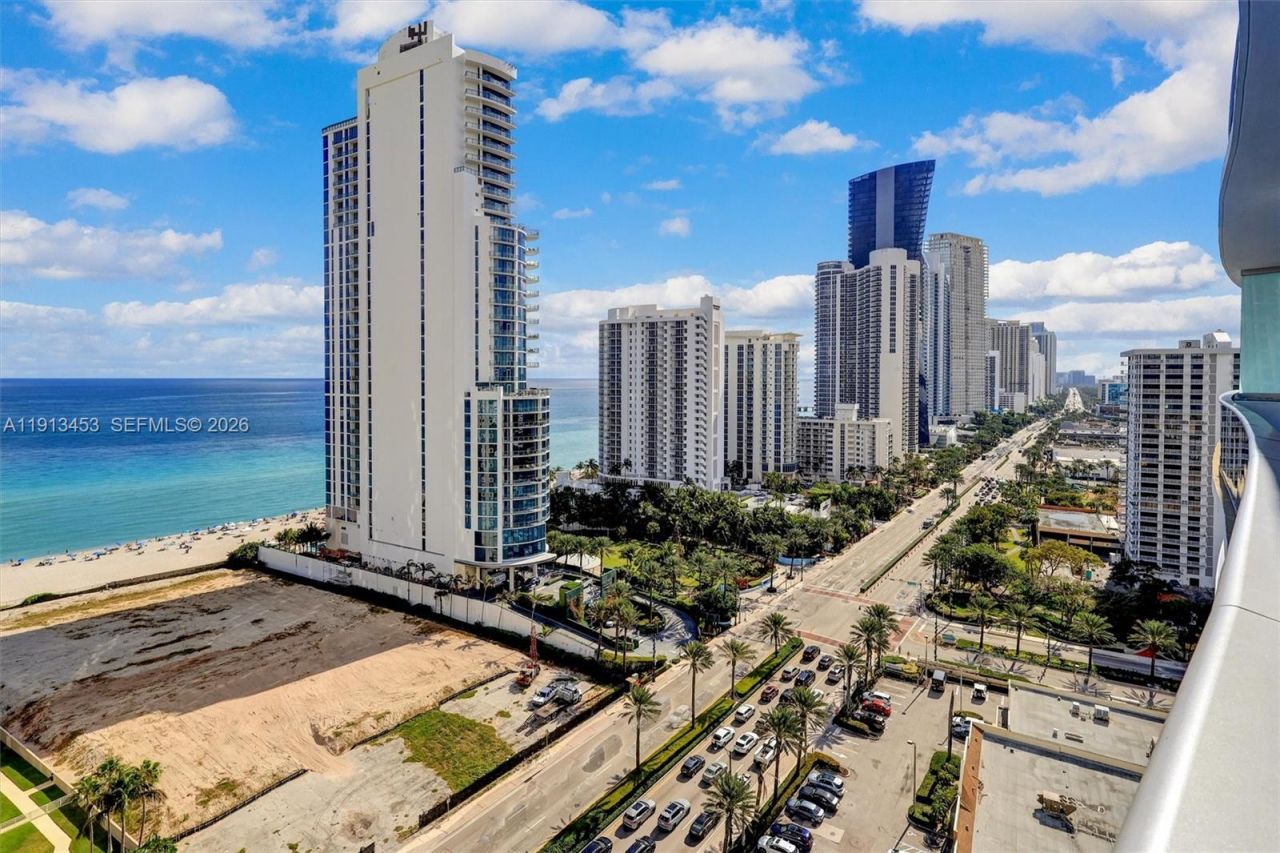 17550 Collins Ave, Unit PH2, Sunny Isles Beach, FL 33160 Photo