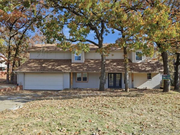 1109 S Division Street, Sapulpa, OK 74066