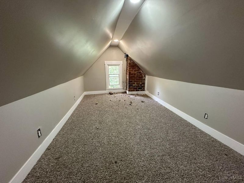 435 Purcell Avenue, Cincinnati, OH 45205 Photo 5