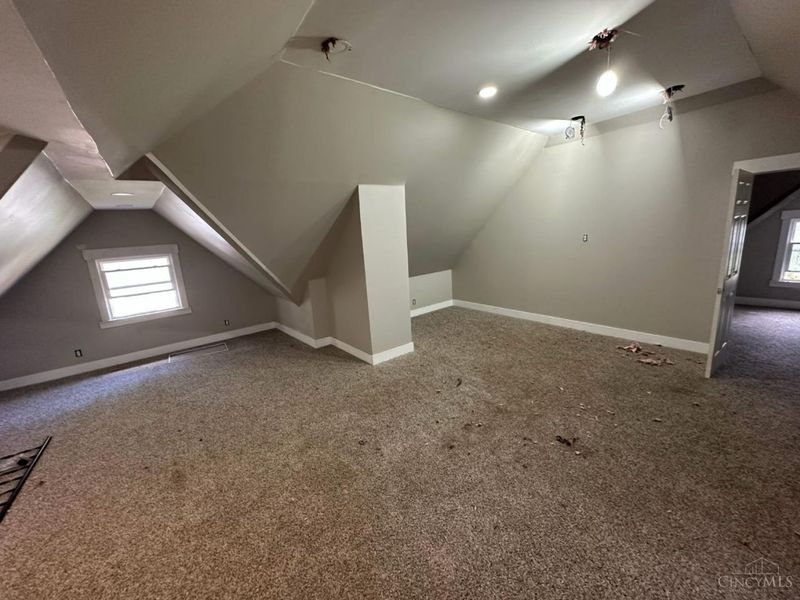 435 Purcell Avenue, Cincinnati, OH 45205 Photo 6