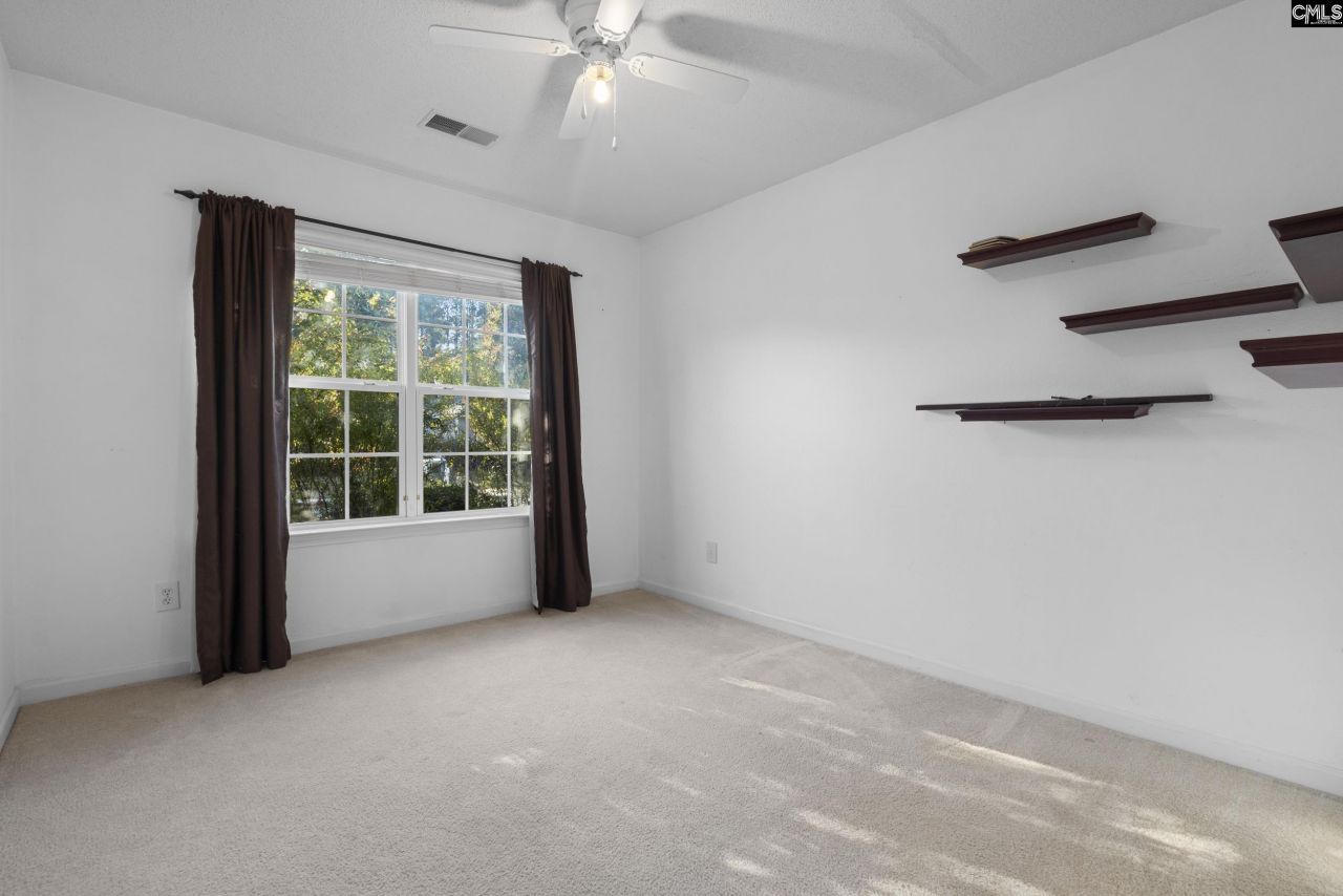 248 Hunters Mill Drive Photo 16