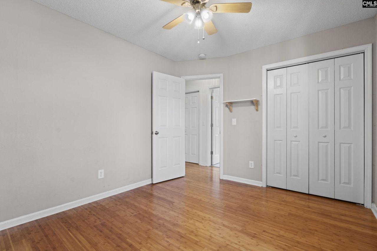 248 Hunters Mill Drive Photo 19