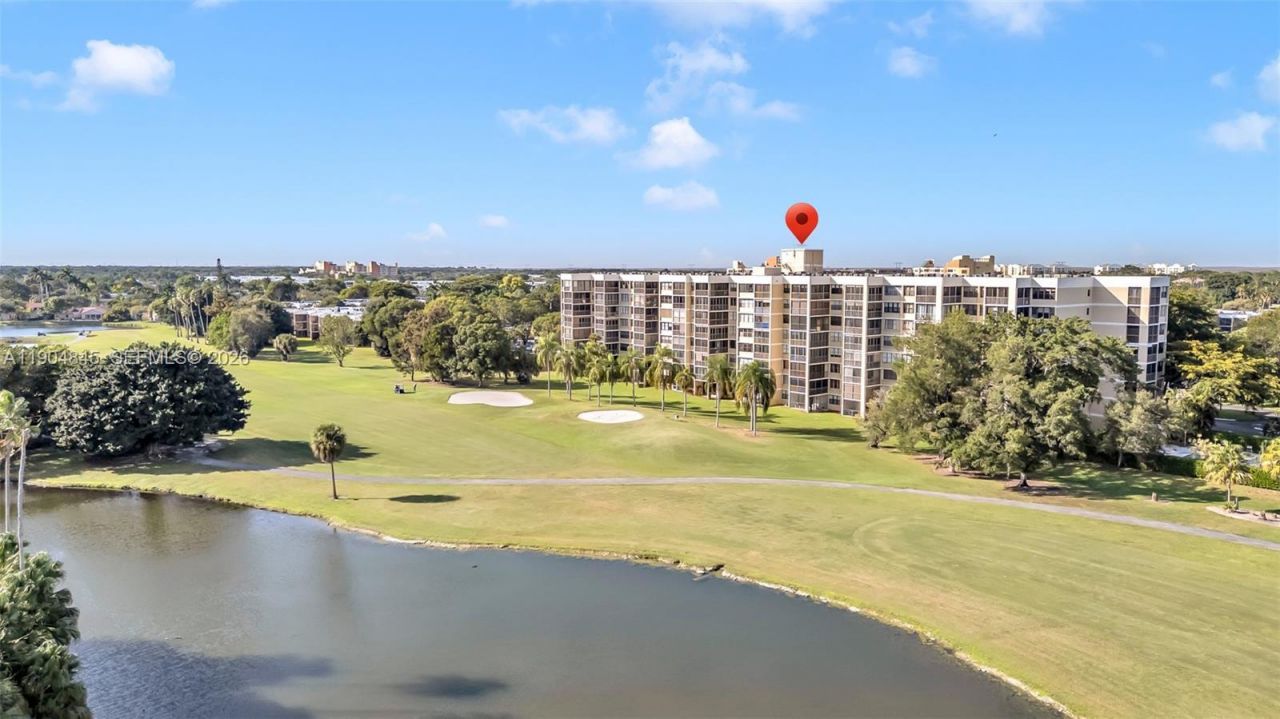 16300 Golf Club Rd, Unit 408, Weston, FL 33326 Photo