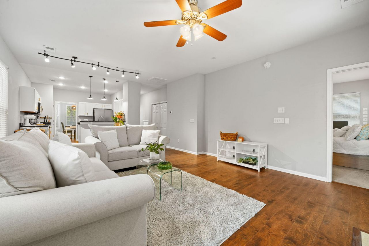 3269 Beaconsfield Road Photo 16