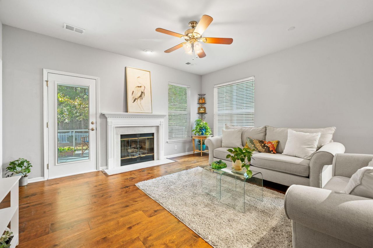 3269 Beaconsfield Road Photo 18