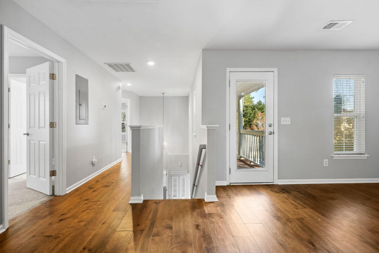 3269 Beaconsfield Road Photo 27