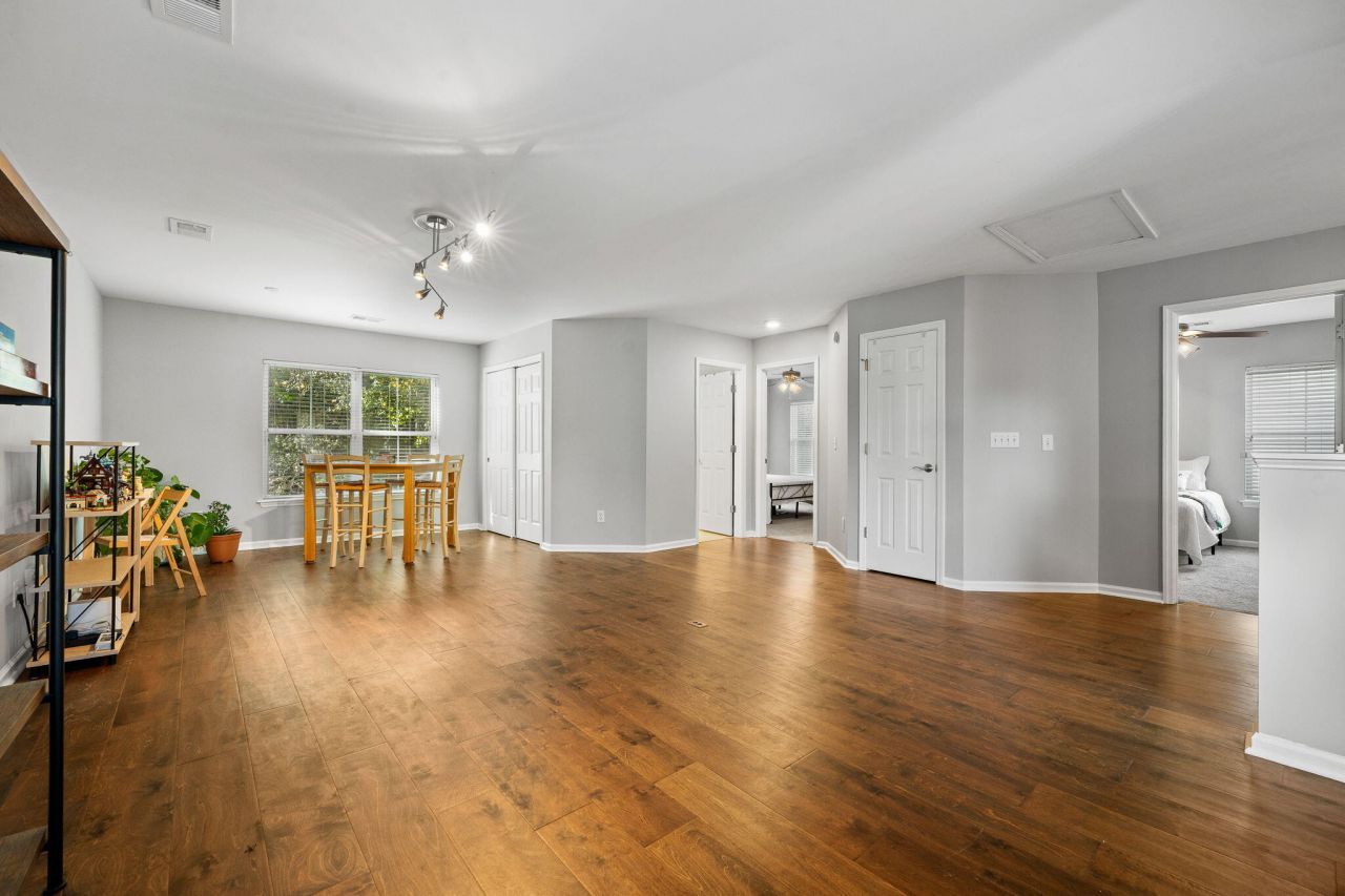 3269 Beaconsfield Road Photo 28