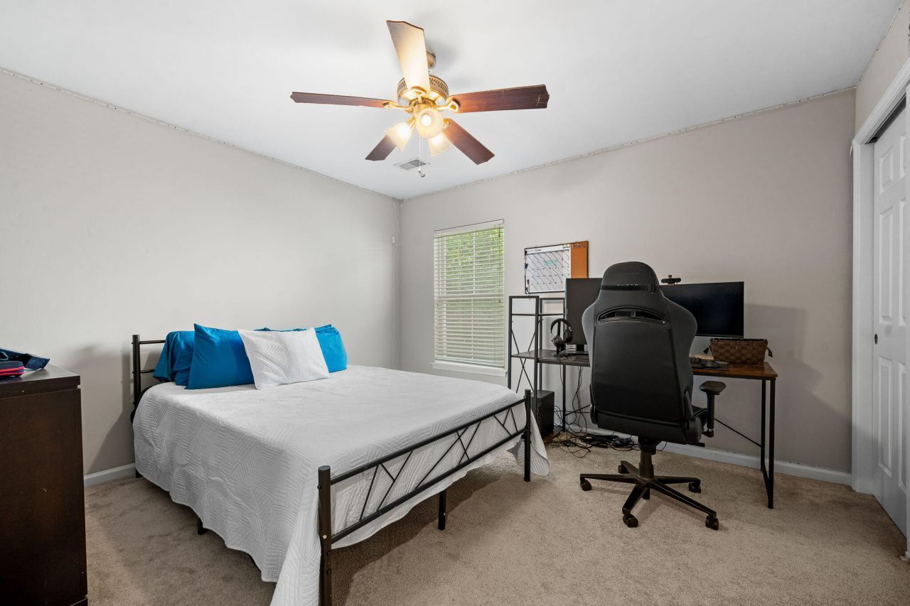 3269 Beaconsfield Road Photo 35