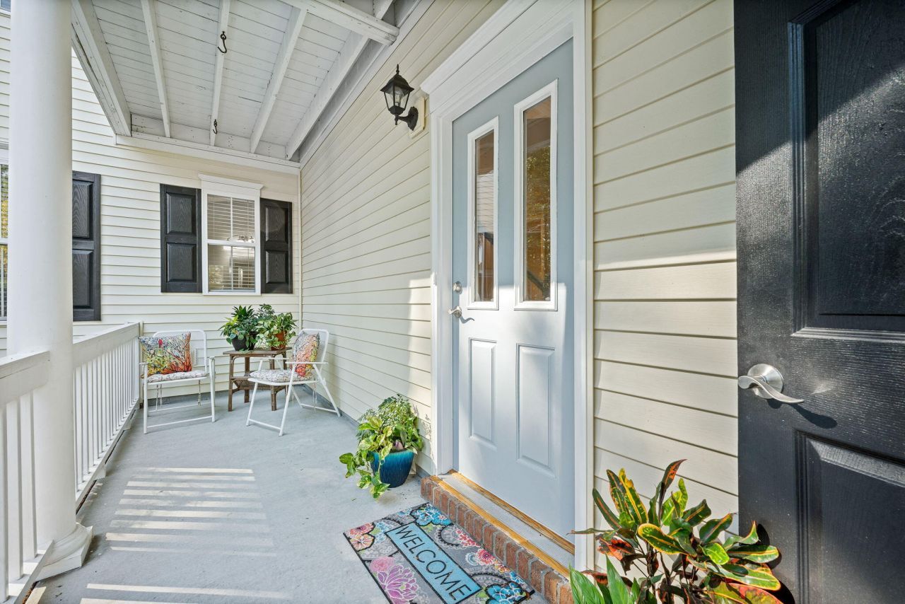 3269 Beaconsfield Road Photo 4