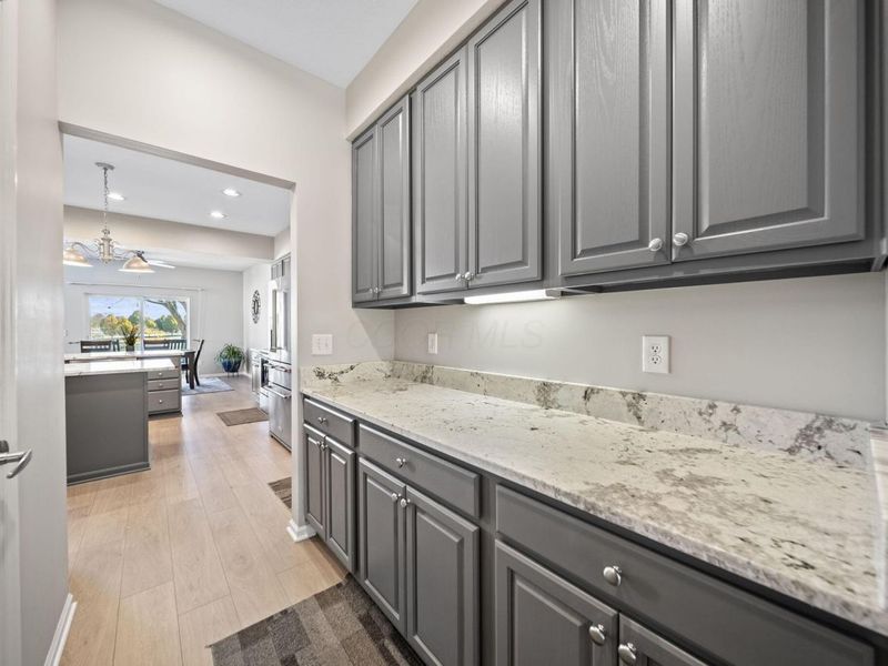 7601 Overland Trail, Delaware, OH 43015 Photo 12