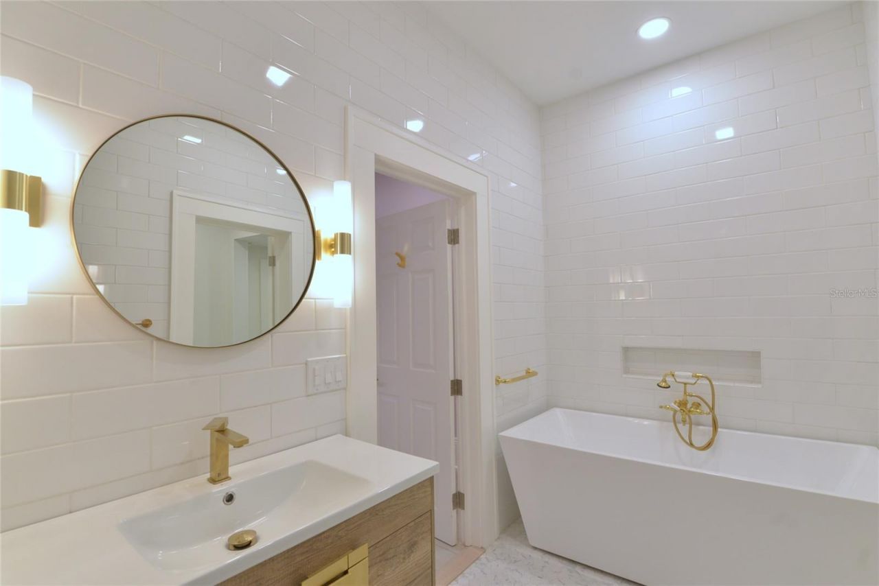 5416 4th Avenue W, Bradenton, FL 34209 Photo