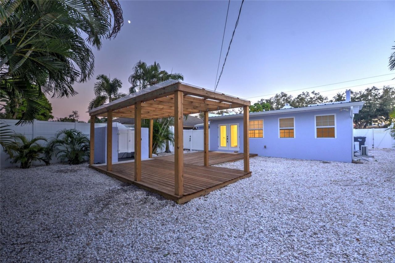 5416 4th Avenue W, Bradenton, FL 34209 Photo