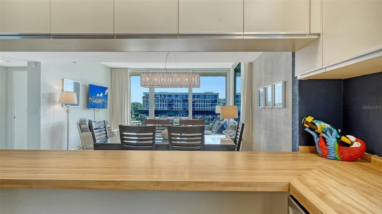 1115 Gulf Of Mexico Drive, Unit 401, Longboat Key, FL 34228 Photo