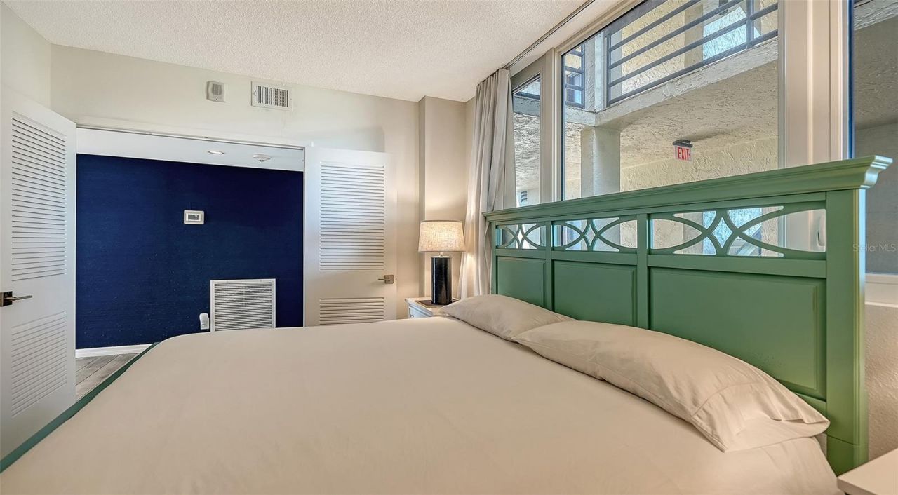 1115 Gulf Of Mexico Drive, Unit 401, Longboat Key, FL 34228 Photo