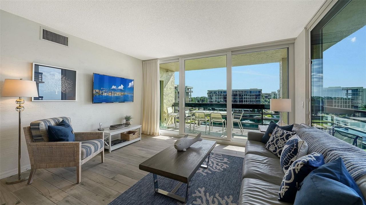 1115 Gulf Of Mexico Drive, Unit 401, Longboat Key, FL 34228 Photo