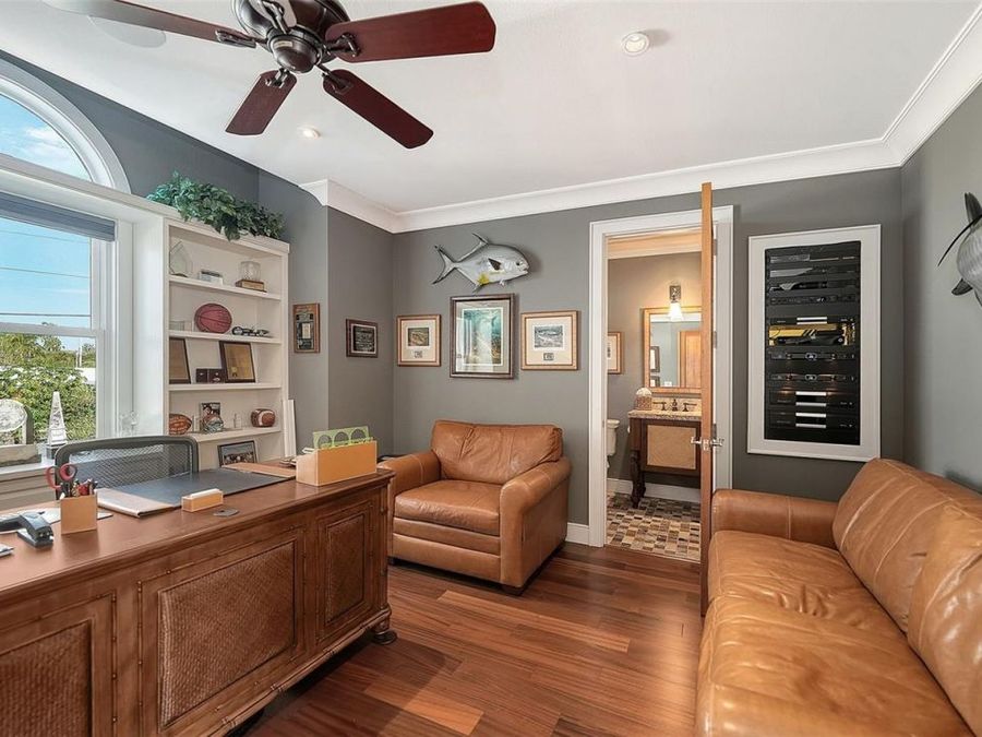 Property Image 32