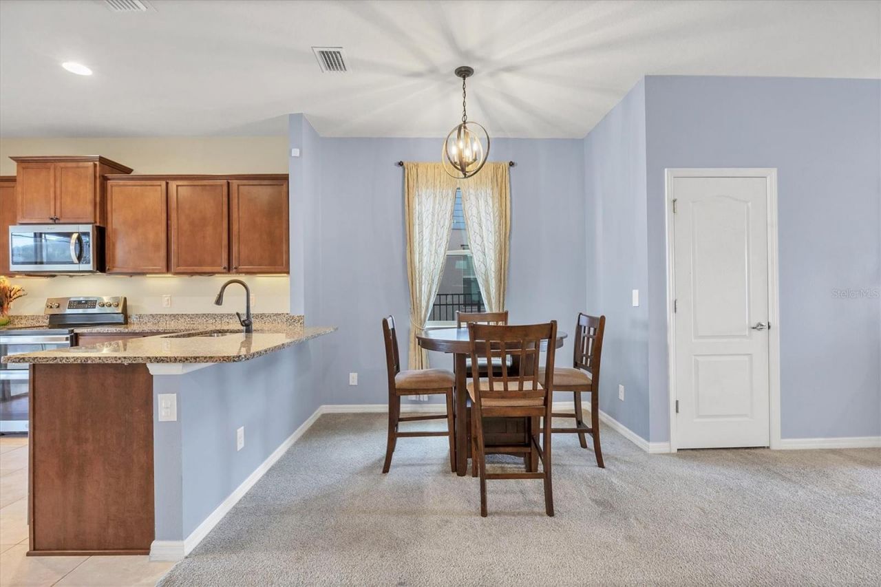 6443 Kenava Loop, Palmetto, FL 34221 Photo