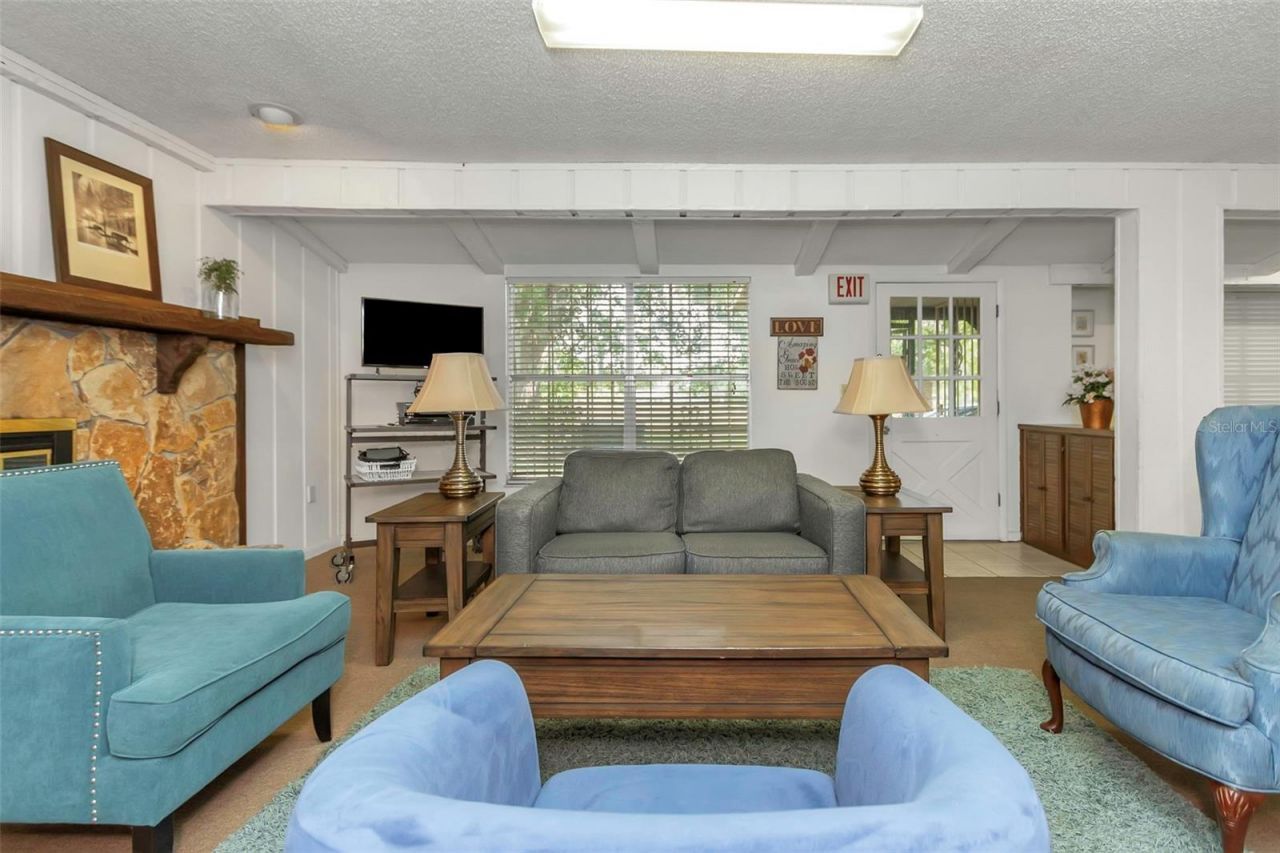 17515 Lakeshore Road, Lutz, FL 33558 Photo