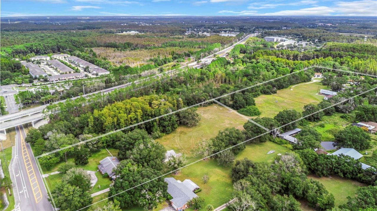 17515 Lakeshore Road, Lutz, FL 33558 Photo