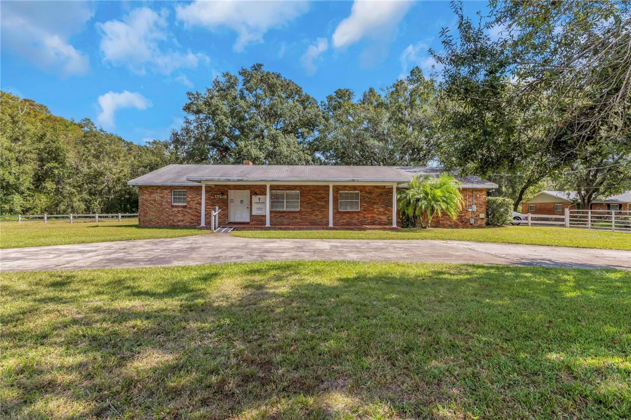 17515 Lakeshore Road, Lutz, FL 33558 Photo