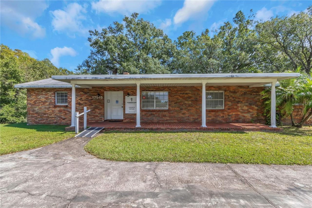 17515 Lakeshore Road, Lutz, FL 33558 Photo