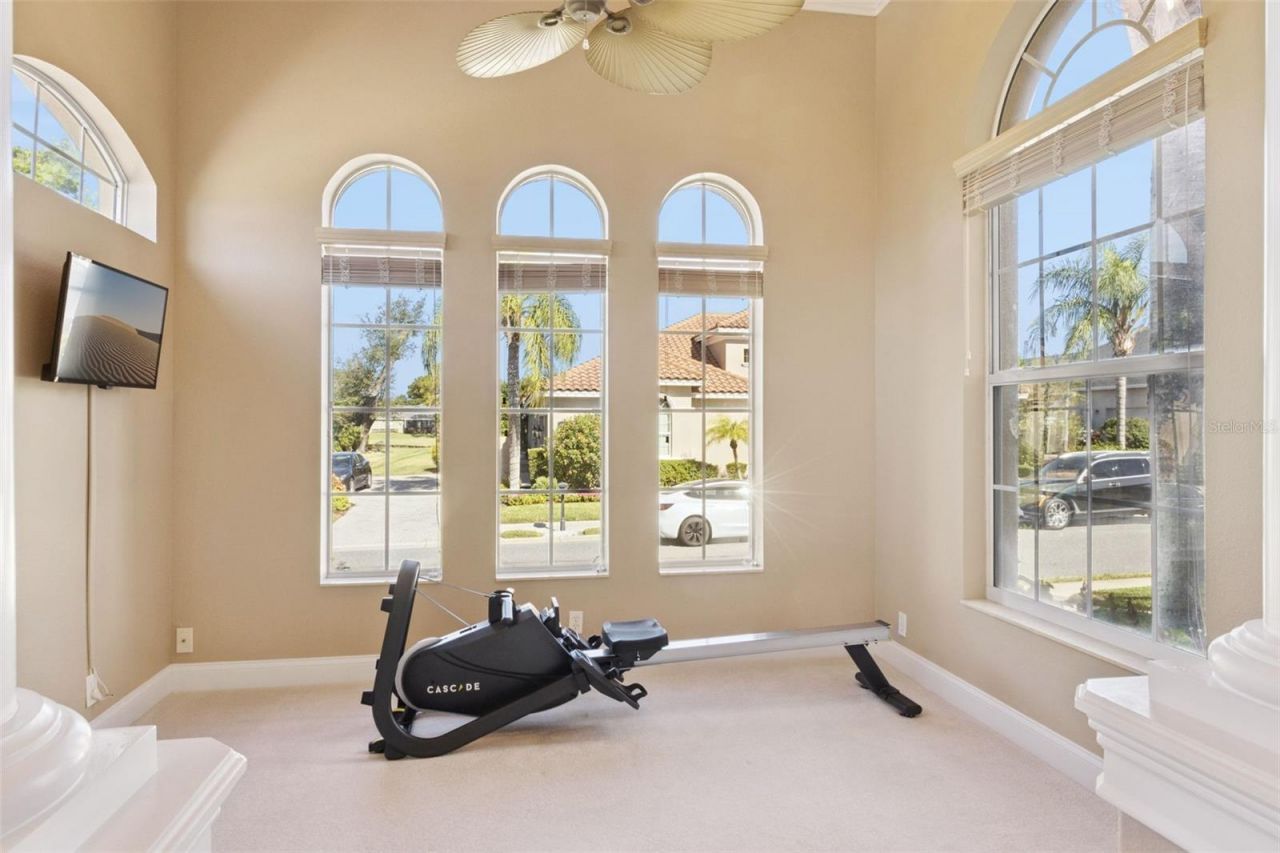 685 Whisper Woods Drive, Lakeland, FL 33813 Photo