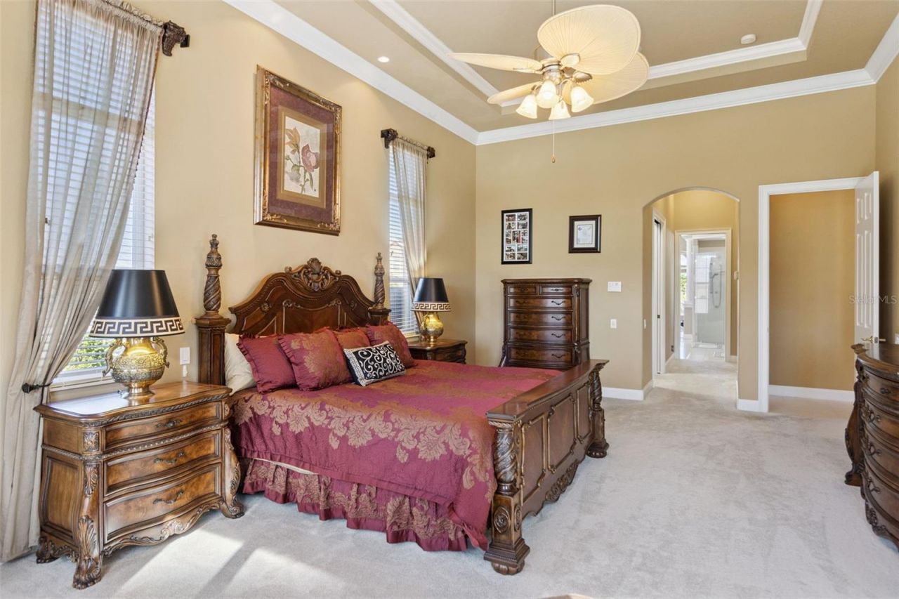 685 Whisper Woods Drive, Lakeland, FL 33813 Photo