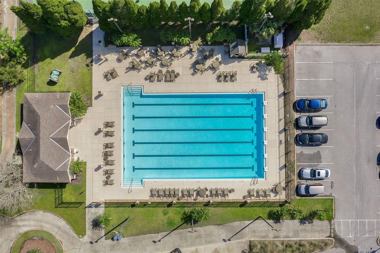 685 Whisper Woods Drive, Lakeland, FL 33813 Photo